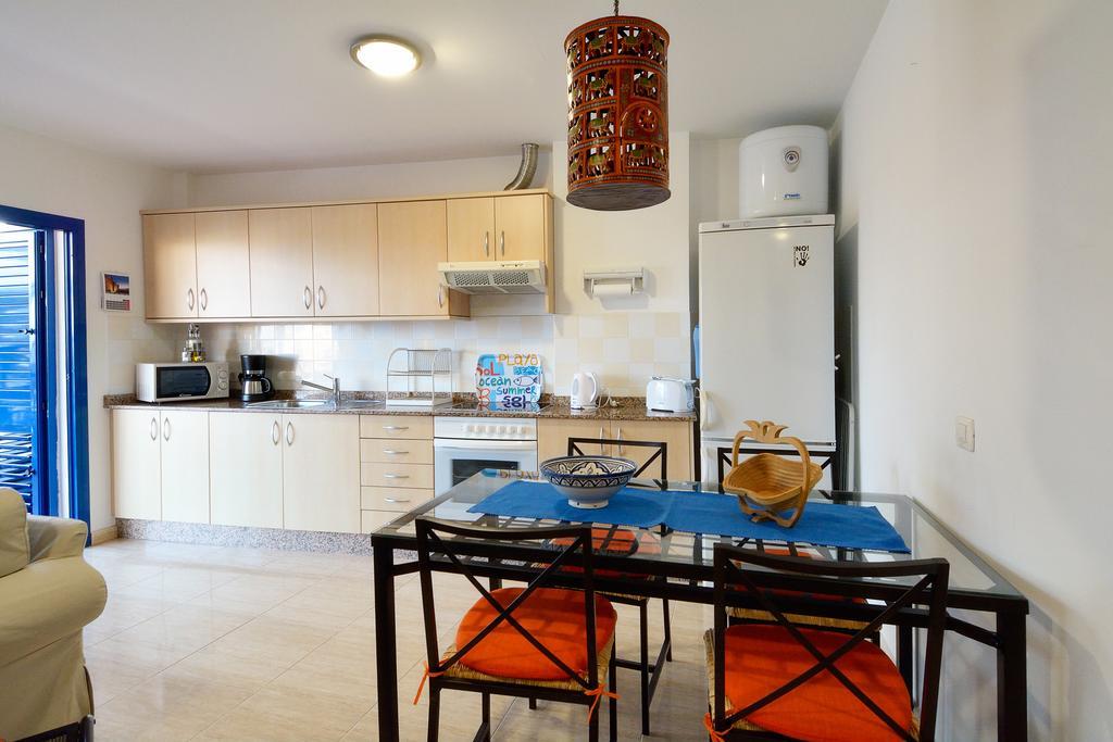 Apartment La Marina Sea Views With Terrace By Pvl Arrecife  Zimmer foto